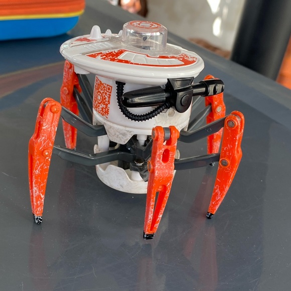 HEXBUG Battle Spider Orange/White - WITH REMOTE - Works Like New - Picture 2 of 12
